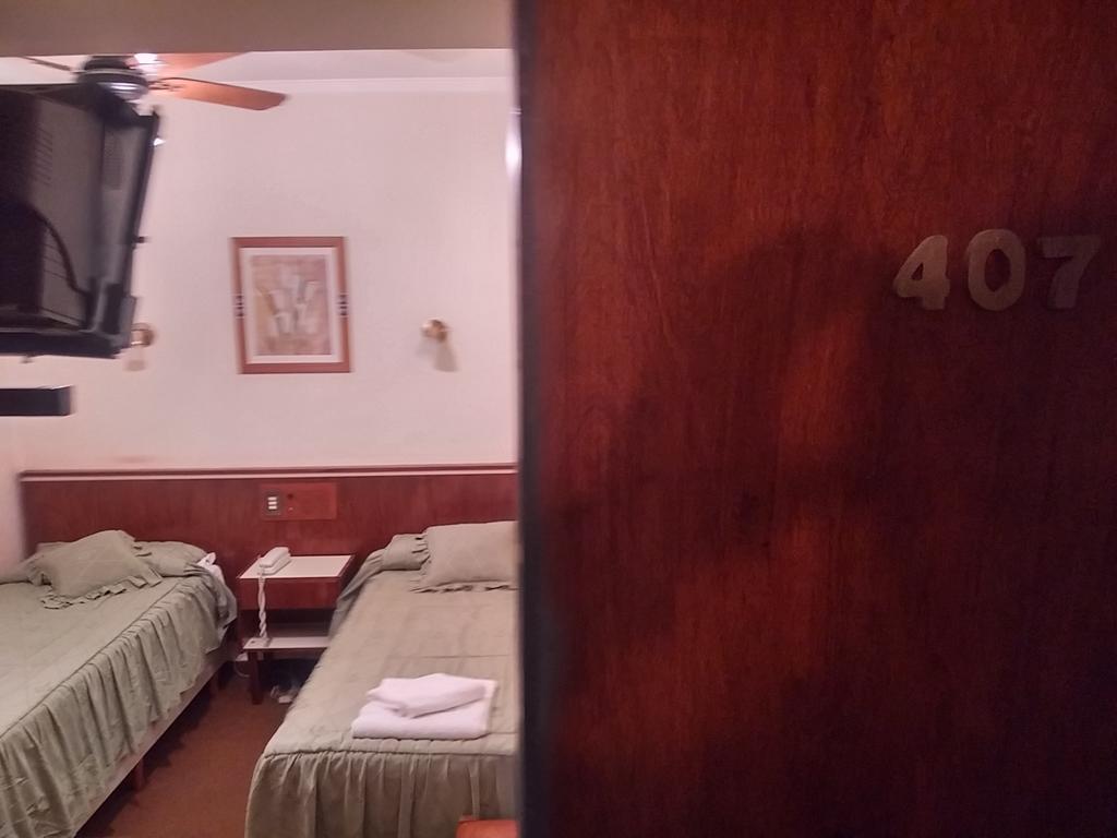 Hotel Compostela Мар-дель-Плата Экстерьер фото